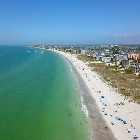 402 - Sandy Shores St. Pete Beach Exterior foto